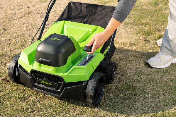 40V Déchaumeuse / Scarificateur 2-en-1 38cm - Sans batterie