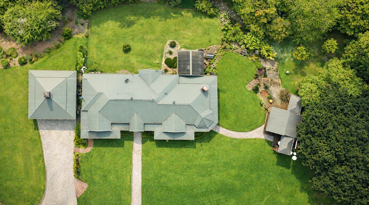 Surface de tonte maximale : 1200 m²