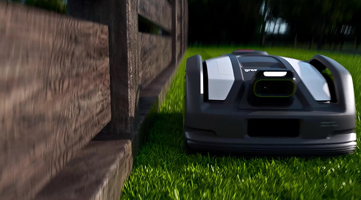 Tonte des bordures pour une pelouse parfaitement nette